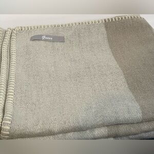 Guess Fleece Throw Blanket Grey Beige